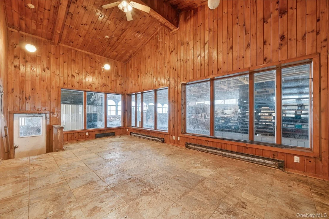 Photo of 285 Hill Road