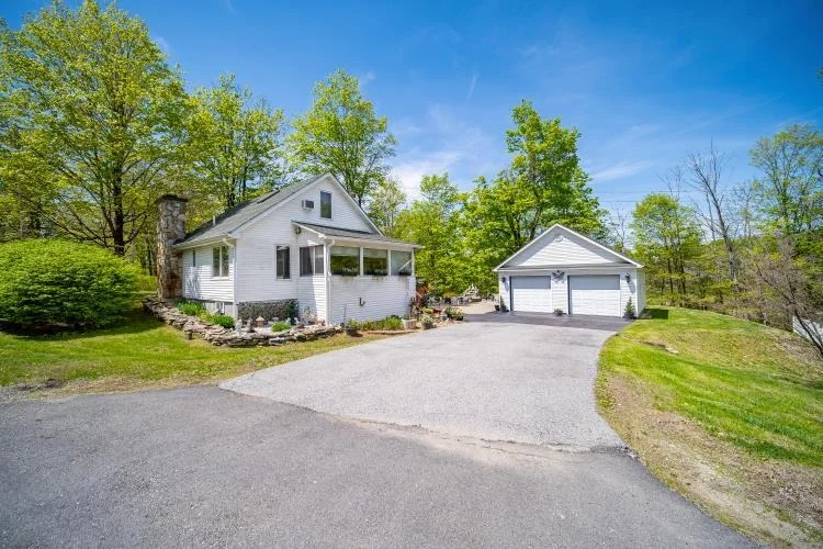 Photo of 559 Noxon Road