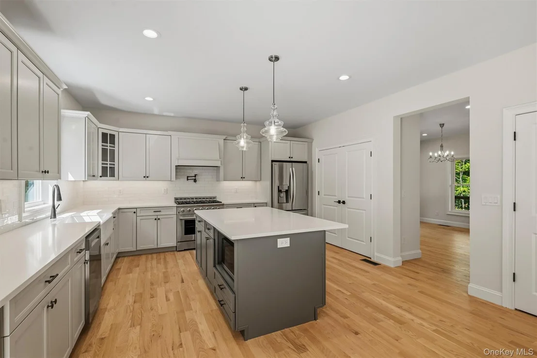 Photo of 4 Cherry Hill Road