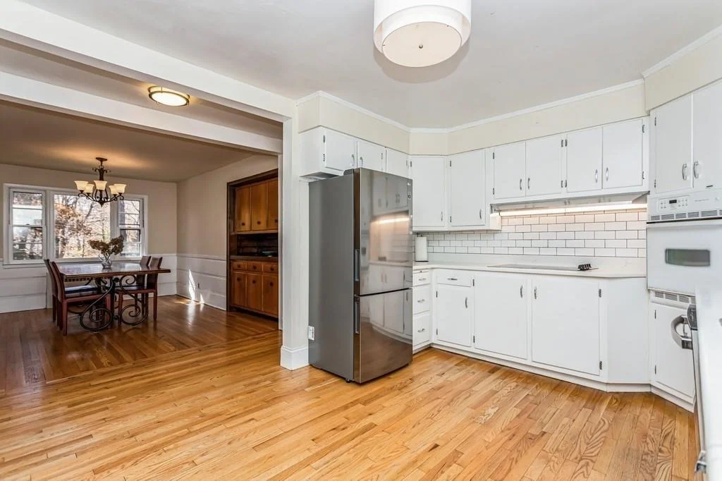 Photo of 595 Quaker Road