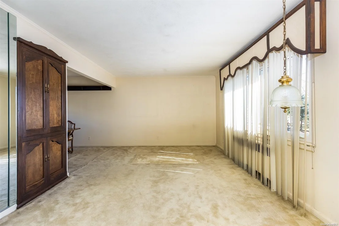 Photo of 828 Princeton Road
