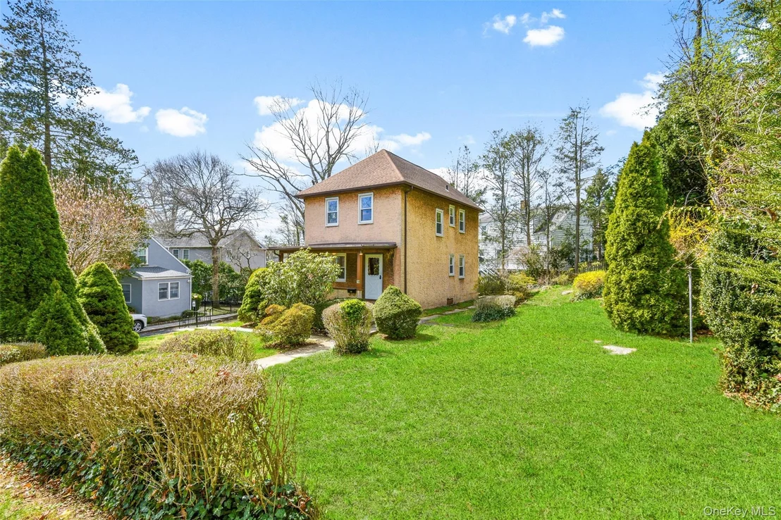 Photo of 10 Harrison Drive