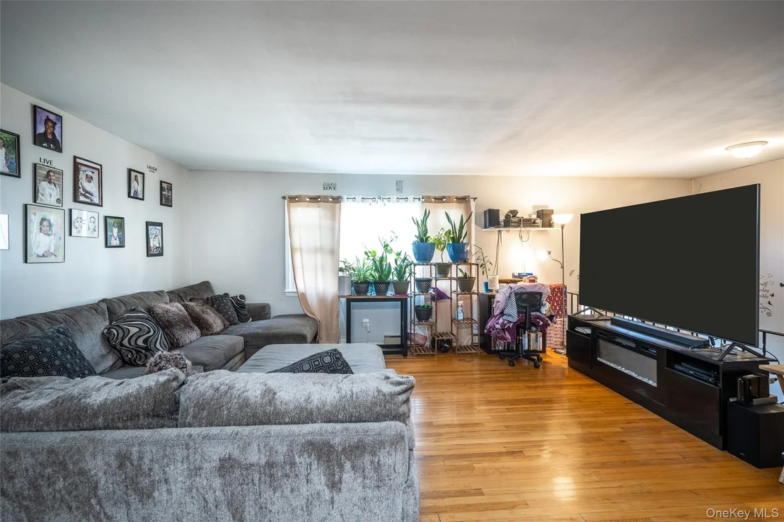 Photo of 76 Derick Drive