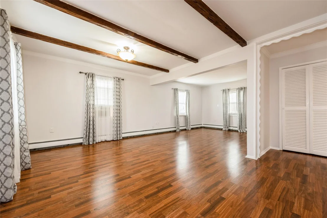Photo of 8 Sandy Lane