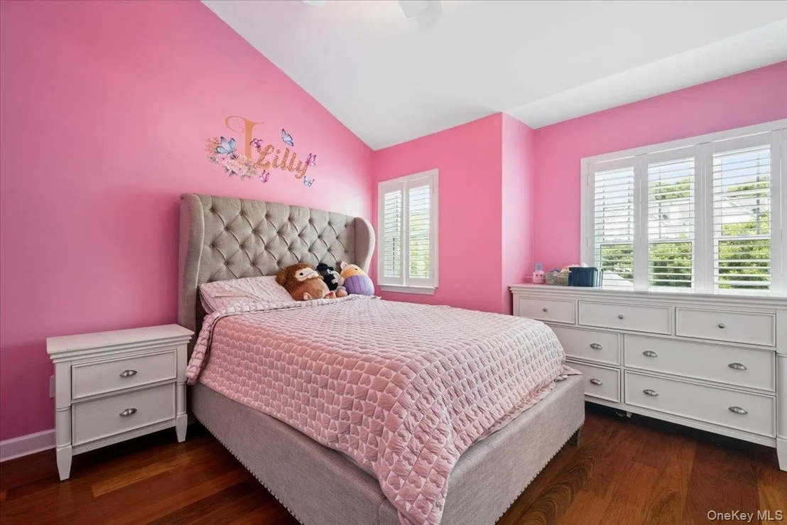 Photo of 225 Waterside Close