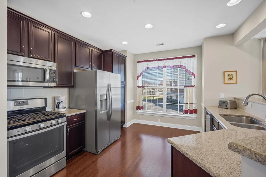 Photo of 521 Regency Drive