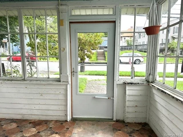 Photo of 44 Davis Avenue