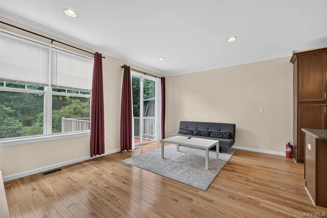 Photo of 37 Meadow View Drive