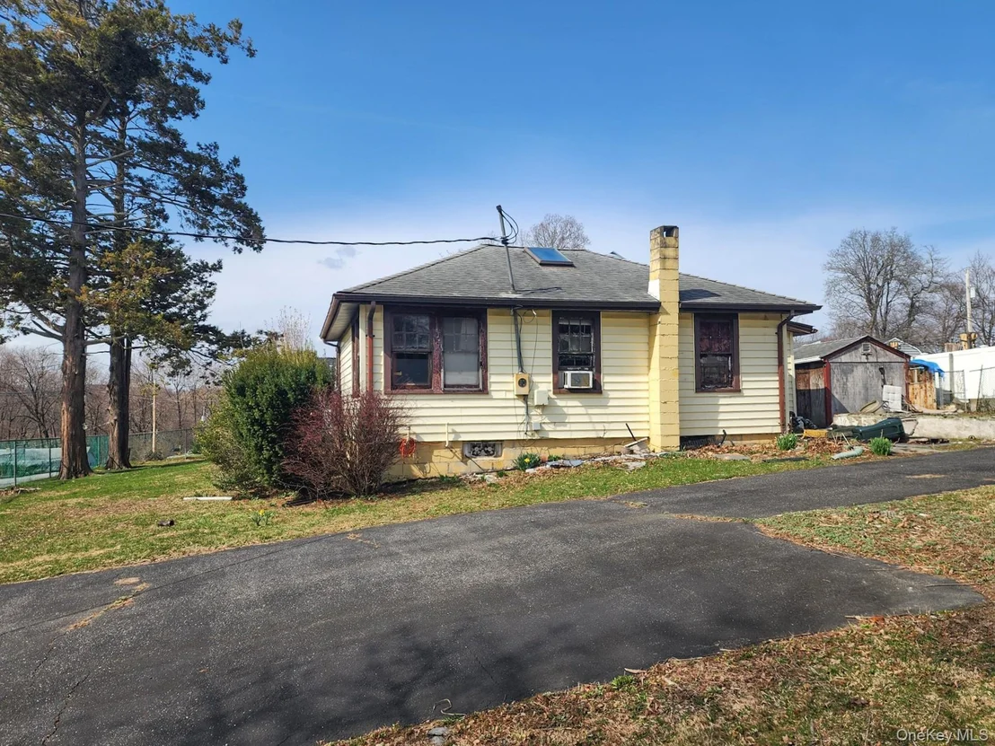 Photo of 74 Fairview Road