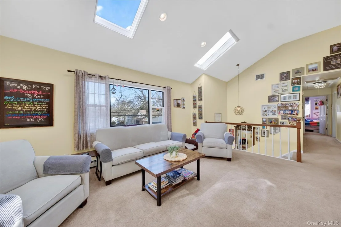 Photo of 13 Timberline Drive