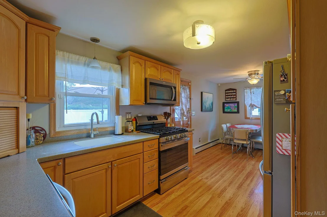 Photo of 21 Continental Drive