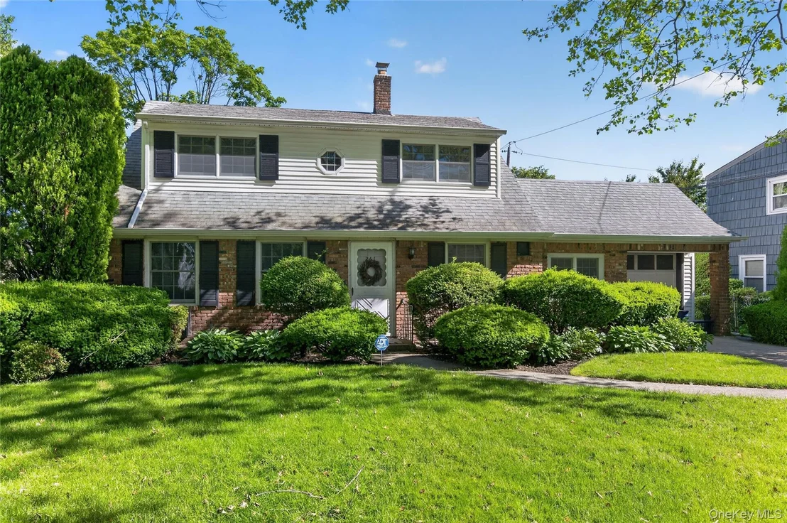 Photo of 261 Wright Avenue