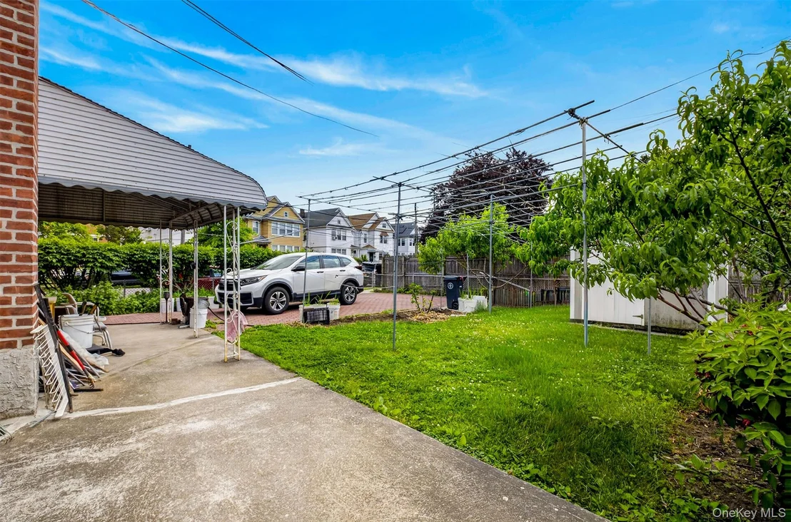 Photo of 32-34 147th Place