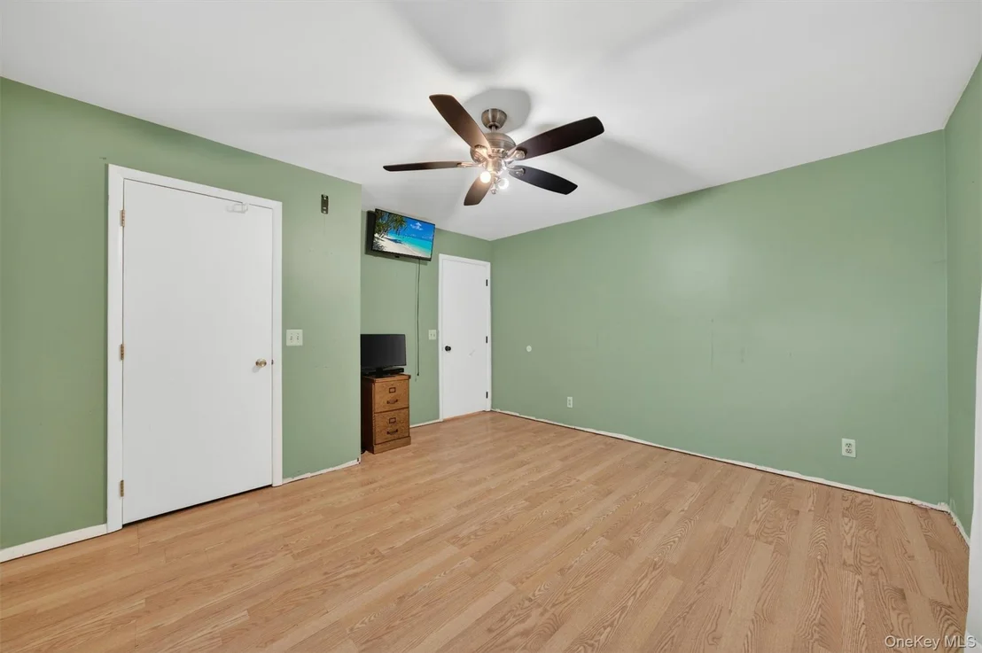 Photo of 76 Maureen Drive
