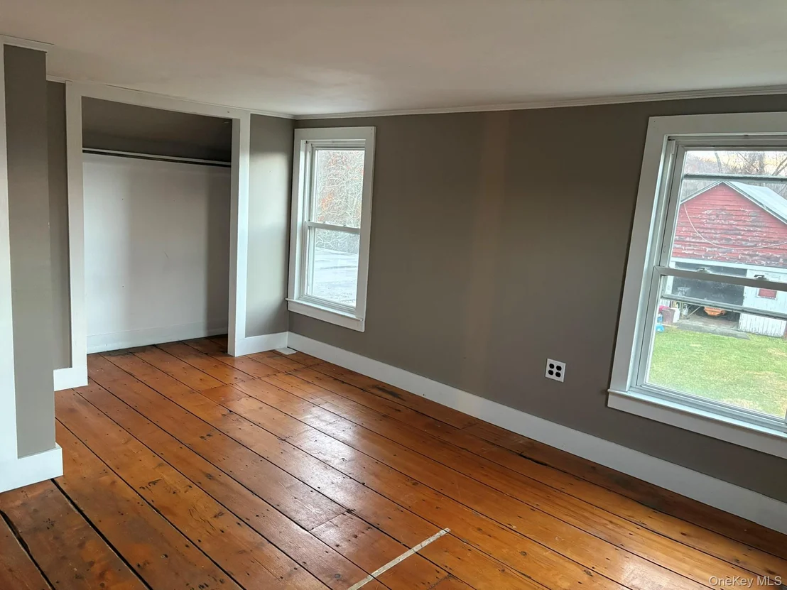 Photo of 15 Sharon Valley Road