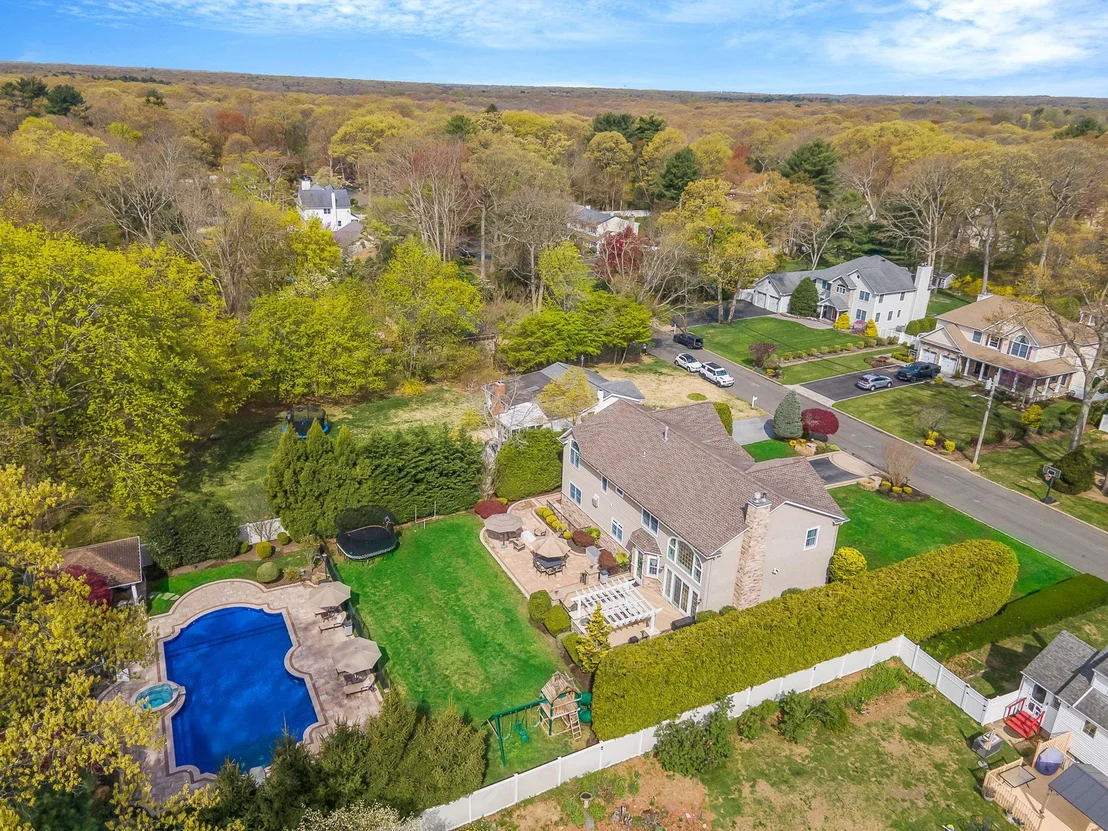Photo of 184 Hickory Lane