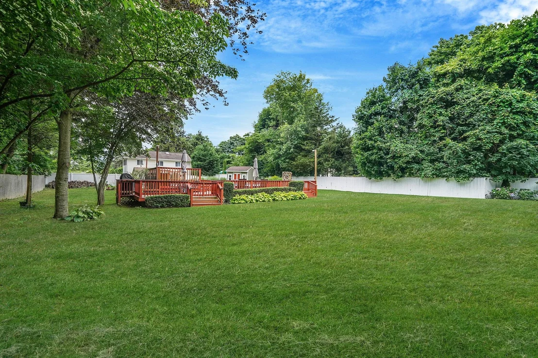 Photo of 2 Clearbrook Drive