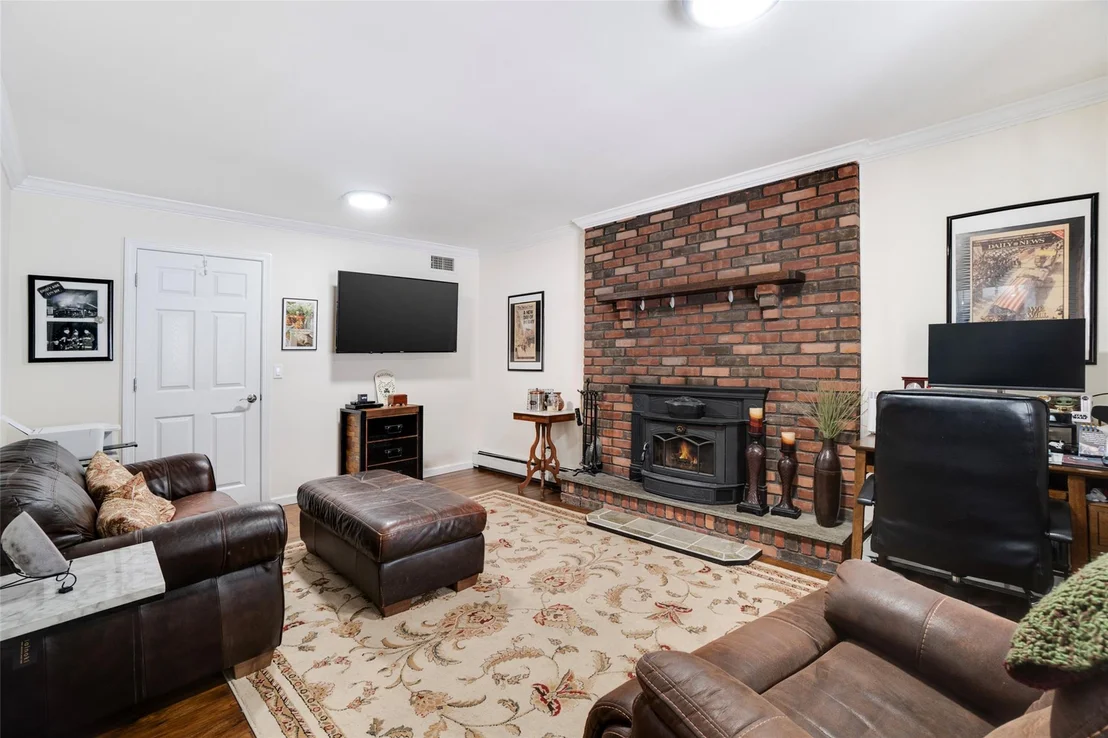 Photo of 44 Farview Road