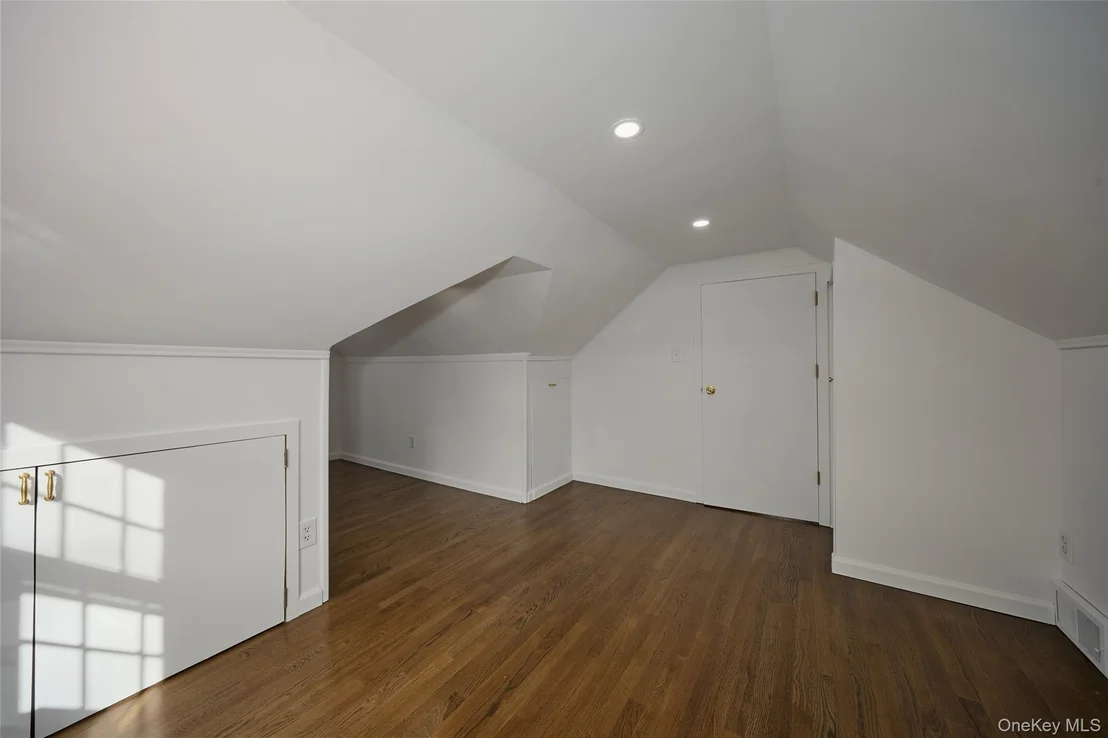 Photo of 354 Van Wagner Road
