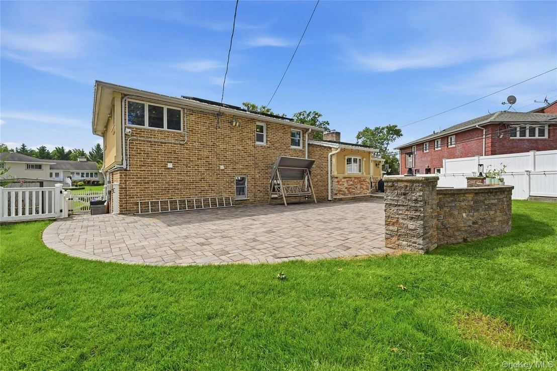 Photo of 2 Peppermill Road