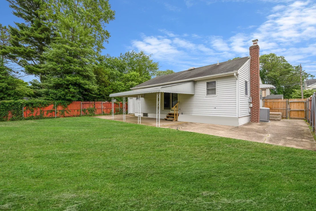 Photo of 781 Bermuda Road
