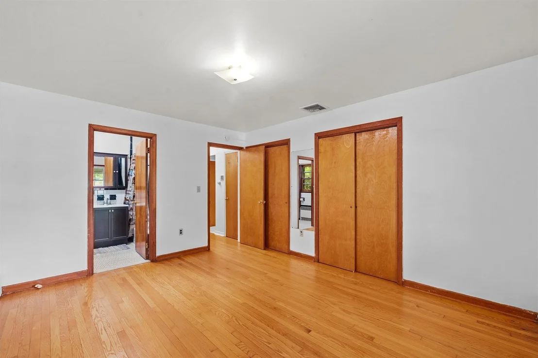Photo of 420 Nelson Avenue