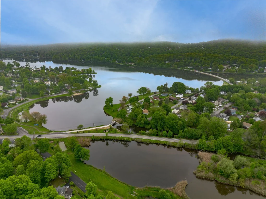 Photo of 47 Champlain Drive