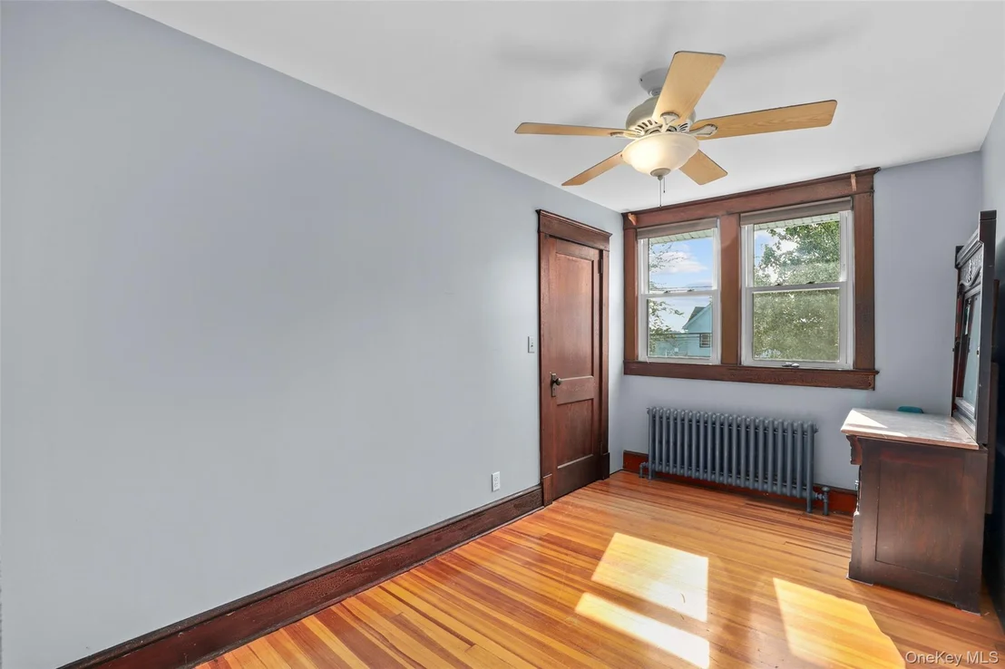 Photo of 609 Ridge Street