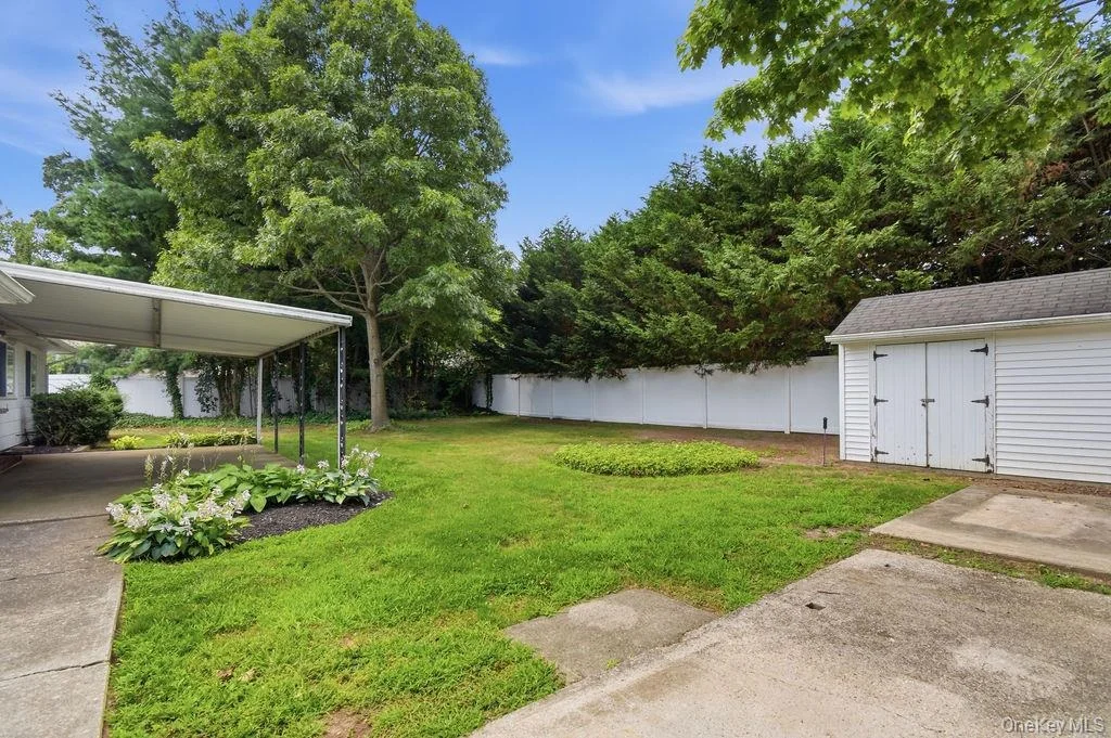 Photo of 6 Budenos Drive