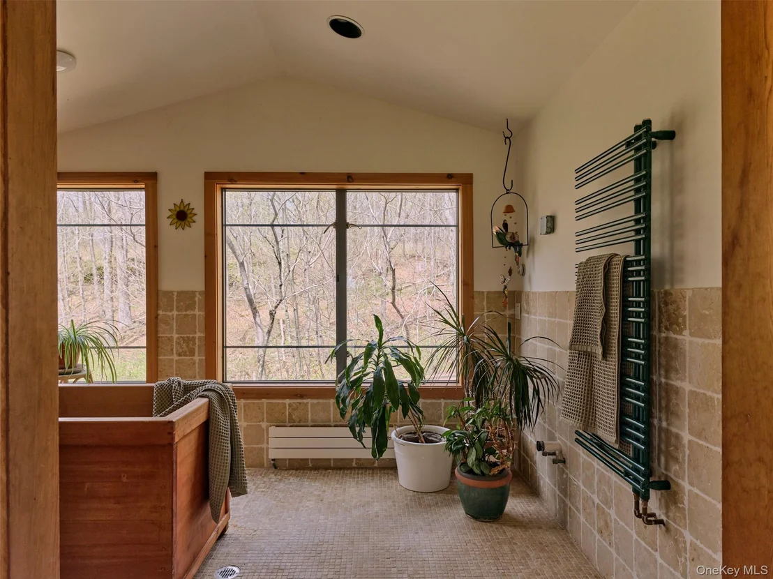 Photo of 150 Bethlehem Road