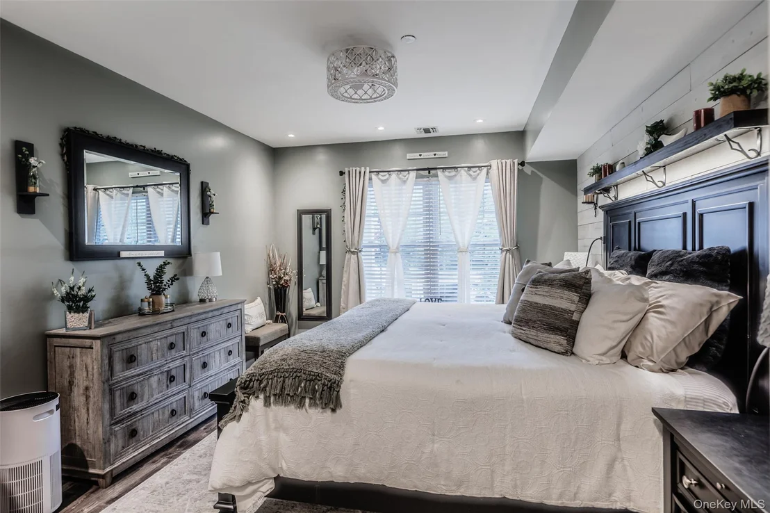Photo of 84 Kate Circle