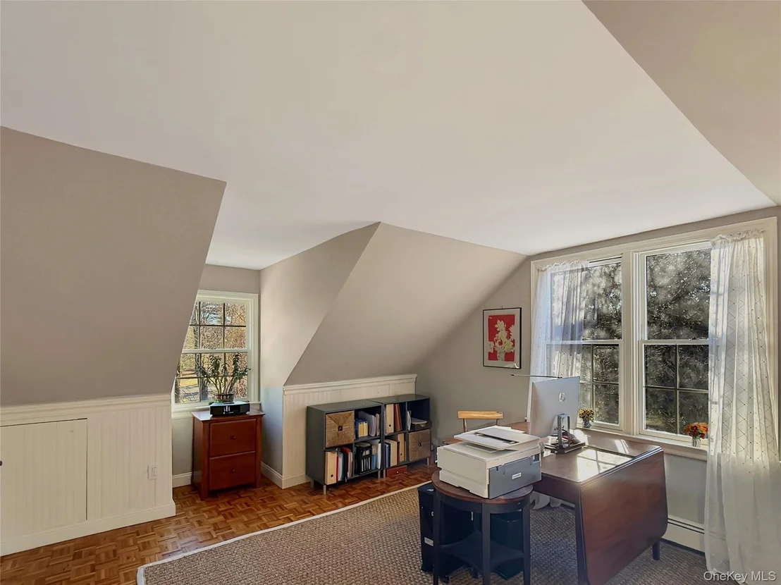 Photo of 10 Spruce Lane