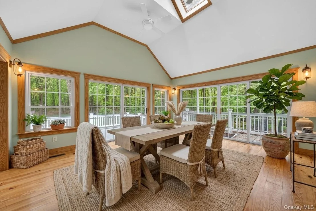 Photo of 16 Sunset Ridge