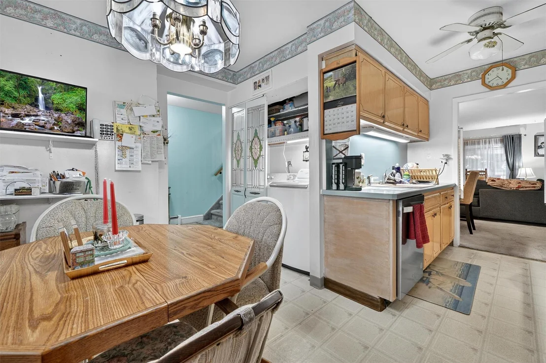 Photo of 114 Halgren Crescent