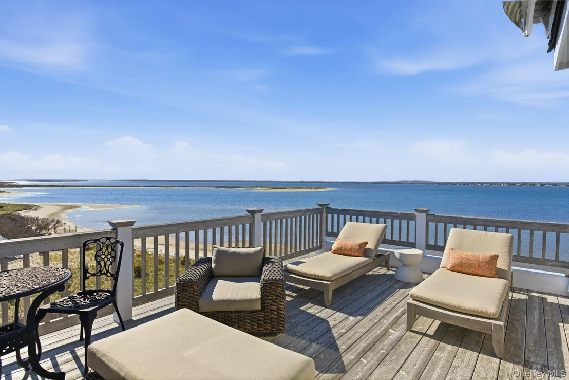 Photo of 688 Dune Road