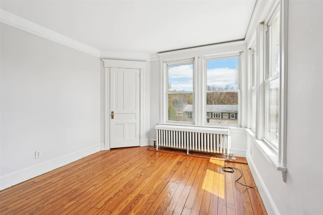 Photo of 18 Edward Street