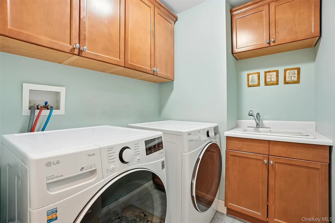 Photo of 6 Pine Lane