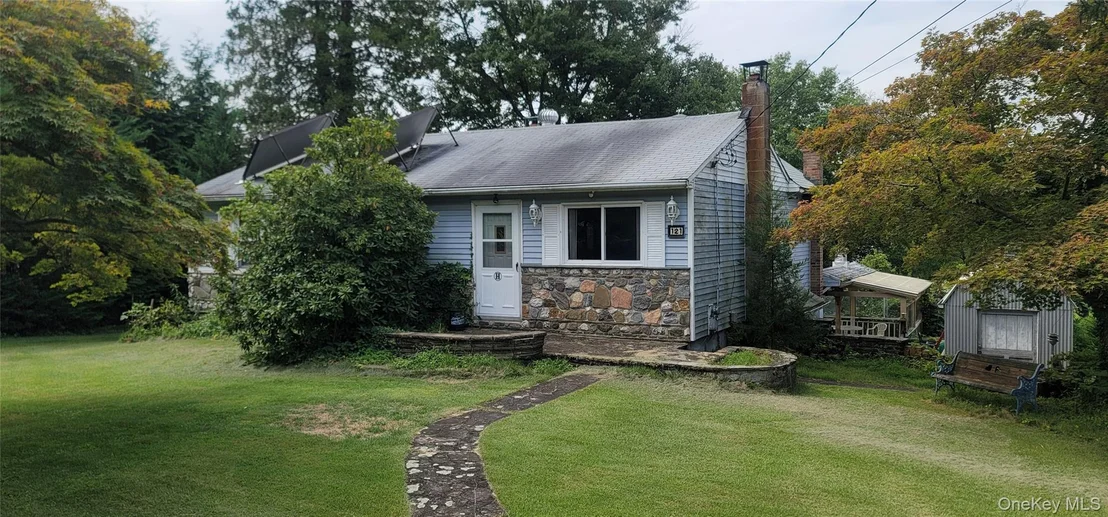Photo of 121 Sycamore Drive