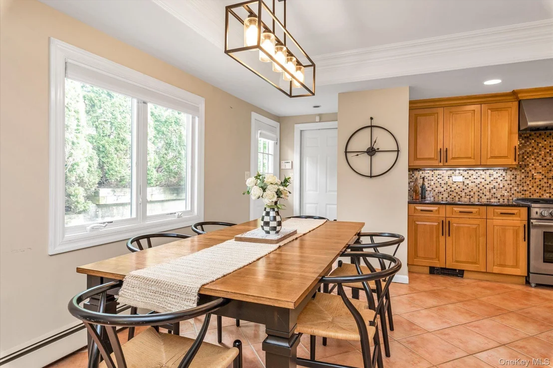 Photo of 15 Bluff Circle