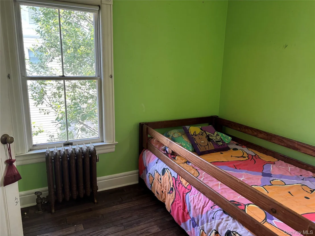 Photo of 92 Walnut Street