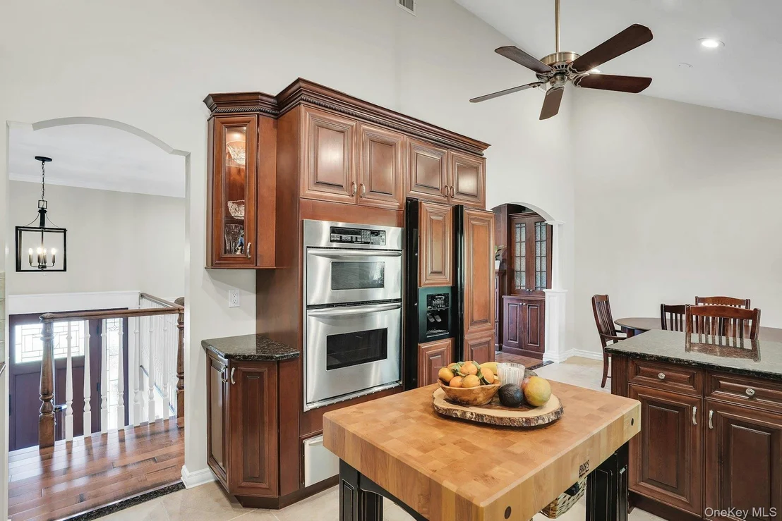Photo of 101 Hayrick Lane