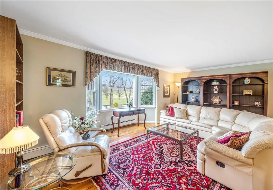 Photo of 19 Hill Drive