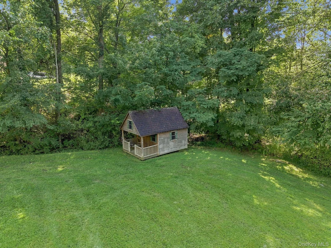 Photo of 480 Haviland Drive