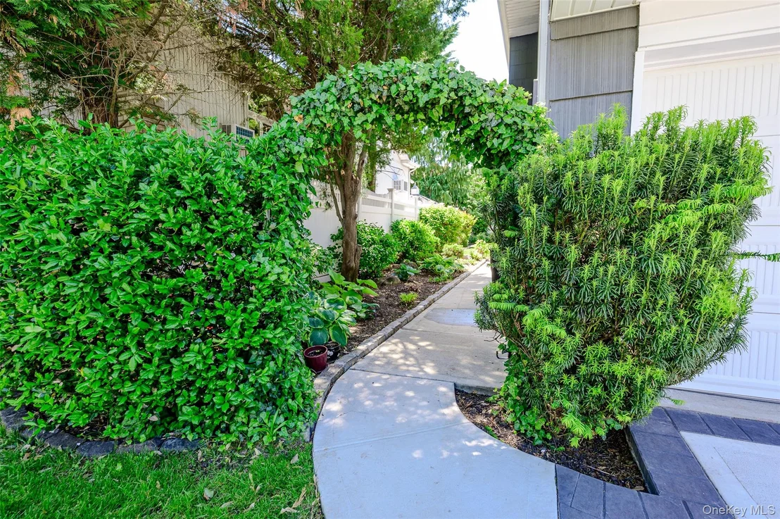 Photo of 491 Bunker Drive