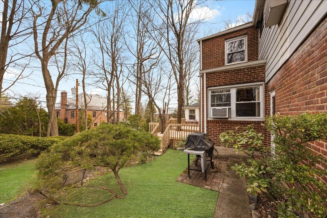 Photo of 11 Blenheim Drive