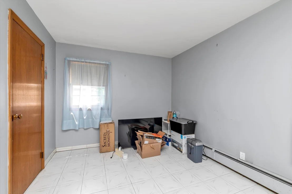 Photo of 920 Clinton Place