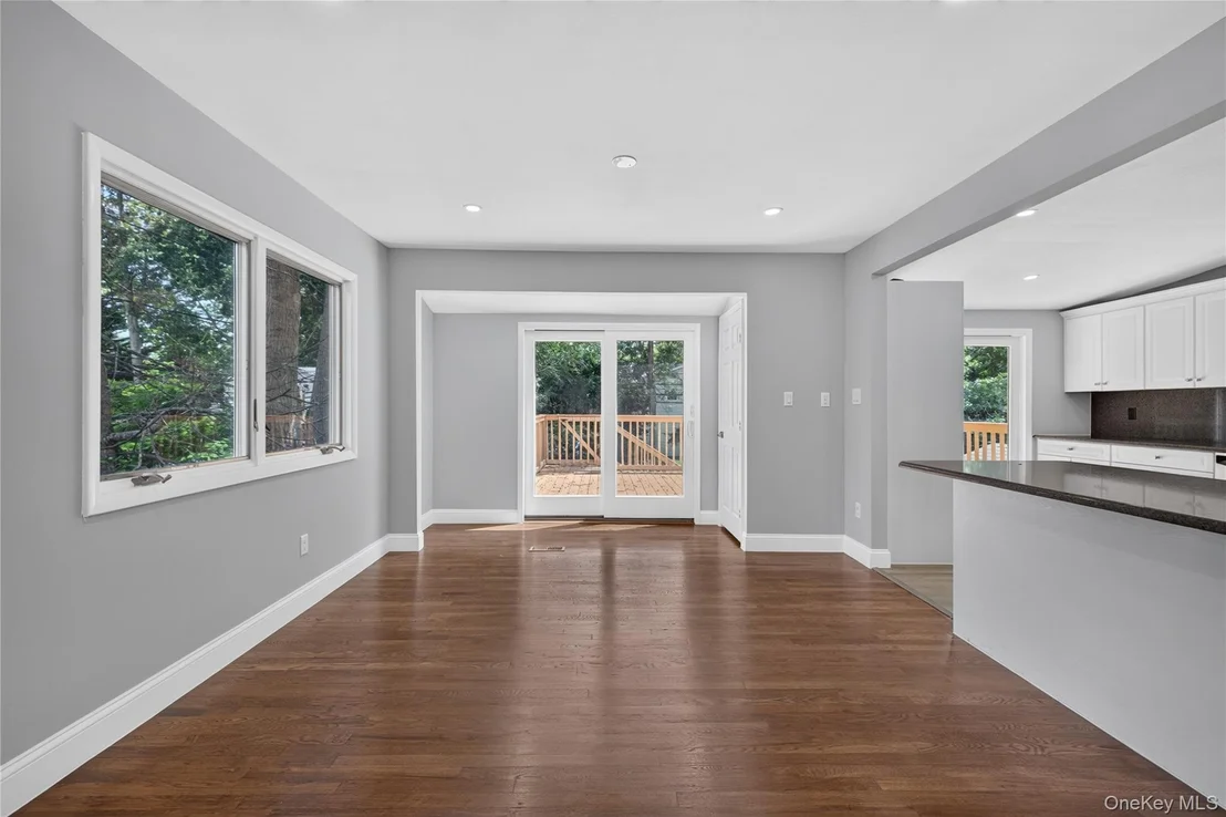Photo of 11 Penguin Lane