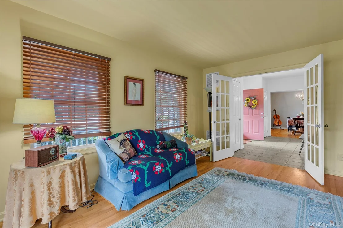Photo of 4 Simeon Road