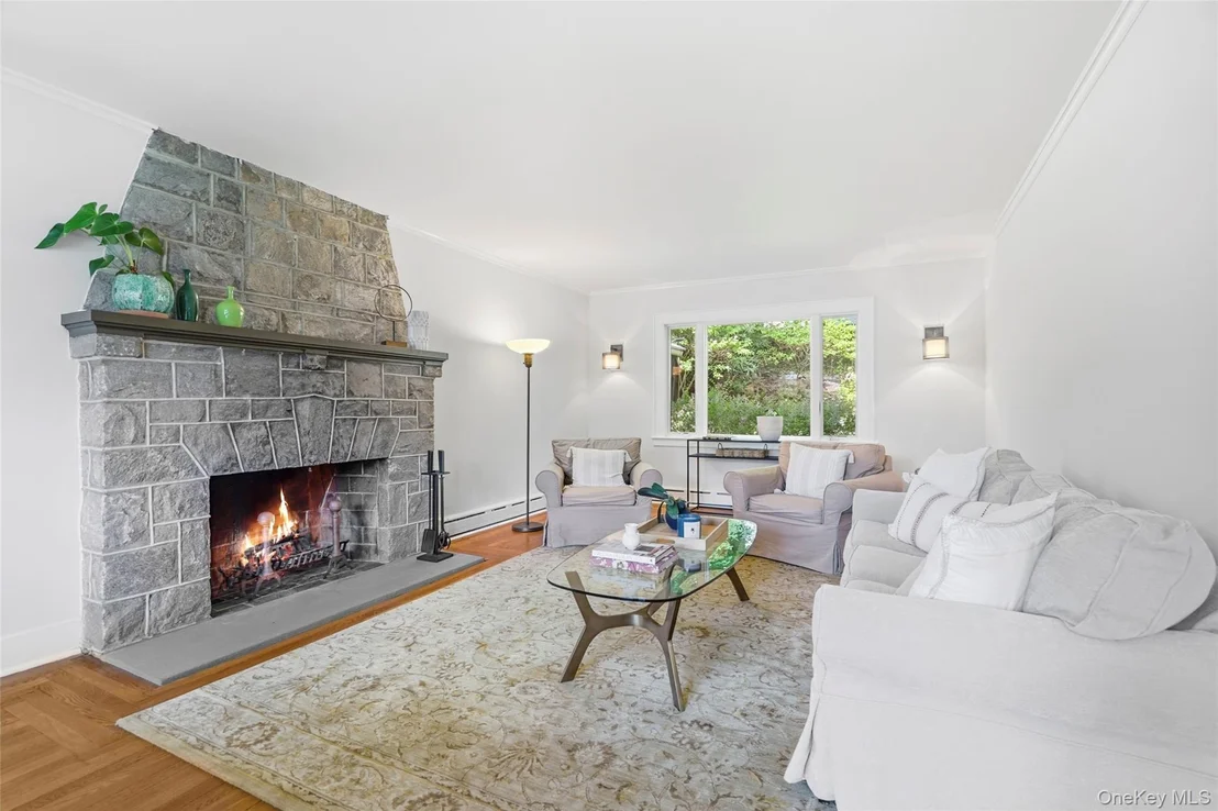 Photo of 5 Allendale Drive