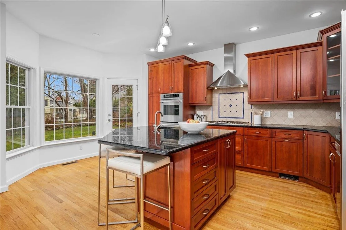 Photo of 18 Walker Avenue